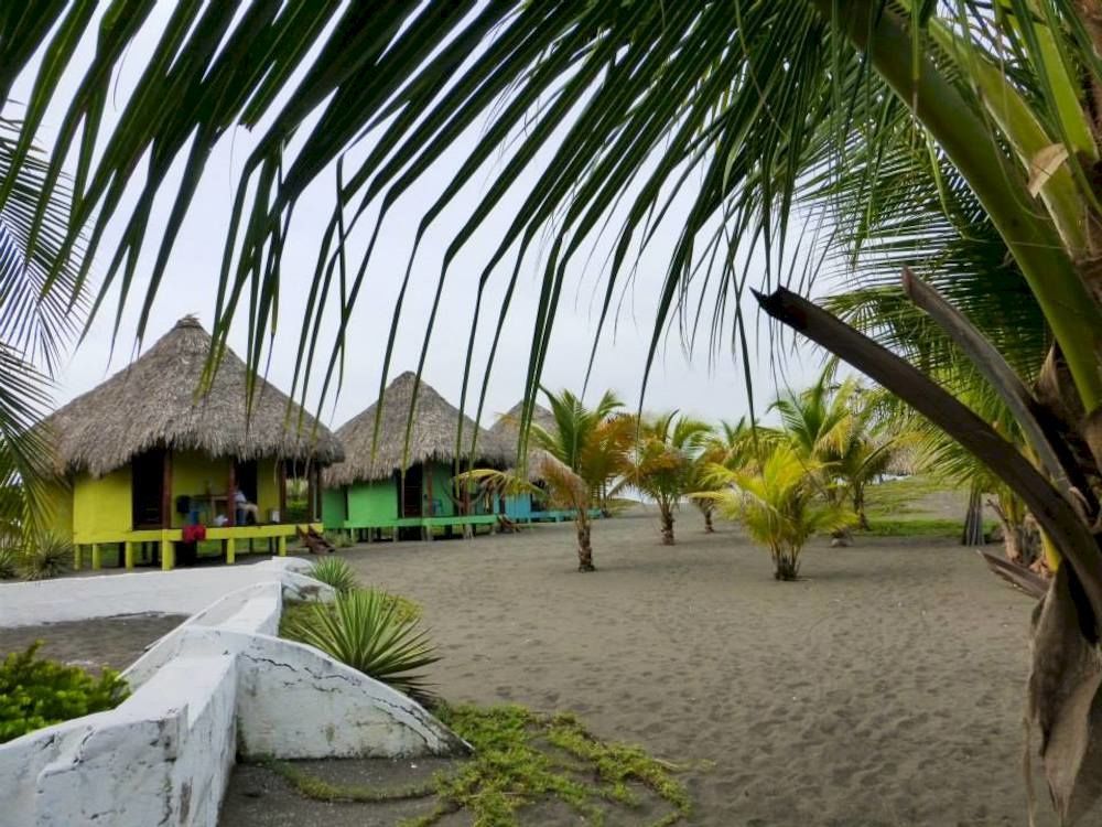Eco-Hotel Playa Quilombo Las Lisas Eksteriør billede