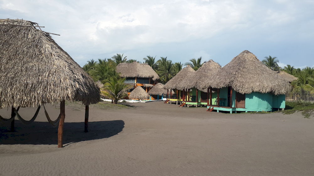 Eco-Hotel Playa Quilombo Las Lisas Eksteriør billede