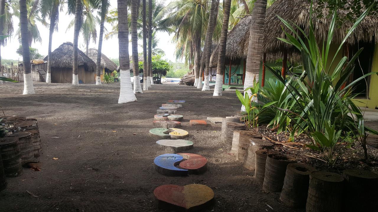 Eco-Hotel Playa Quilombo Las Lisas Eksteriør billede